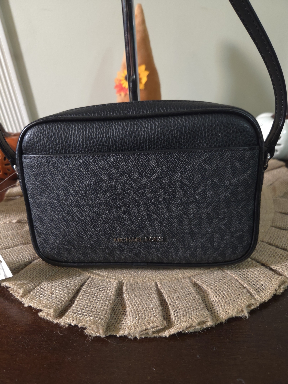 NWT Michael Kors Black Jet Set Travel Camera Crossbody